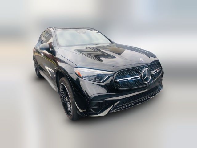 2024 Mercedes-Benz GLC 300