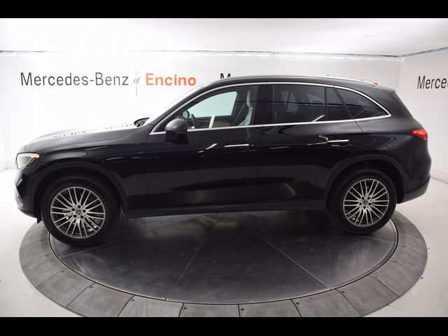 2024 Mercedes-Benz GLC 300