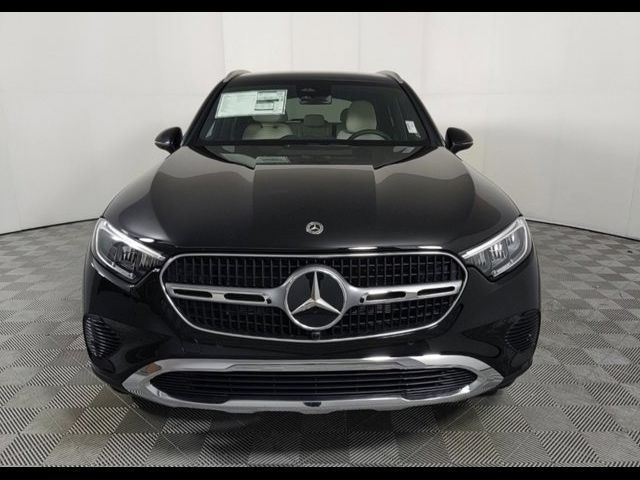 2024 Mercedes-Benz GLC 300