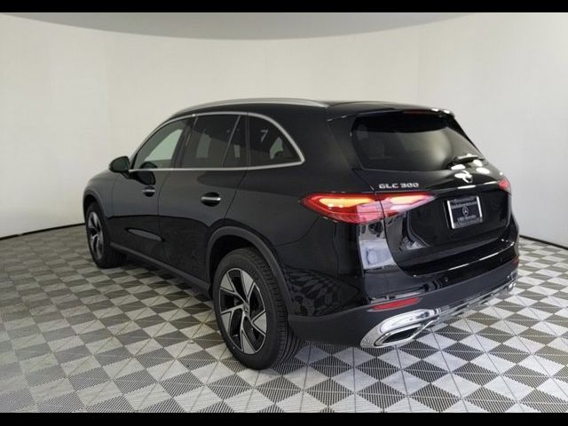 2024 Mercedes-Benz GLC 300