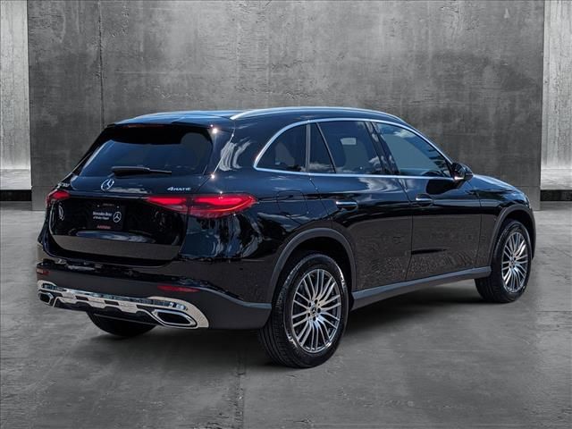 2024 Mercedes-Benz GLC 300