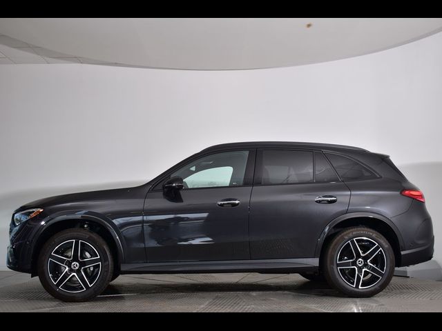 2024 Mercedes-Benz GLC 300