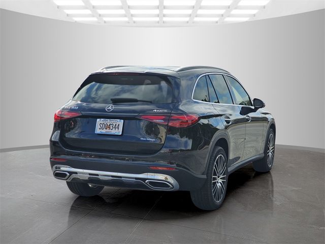 2024 Mercedes-Benz GLC 300