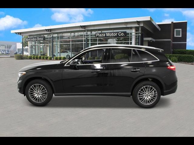 2024 Mercedes-Benz GLC 300