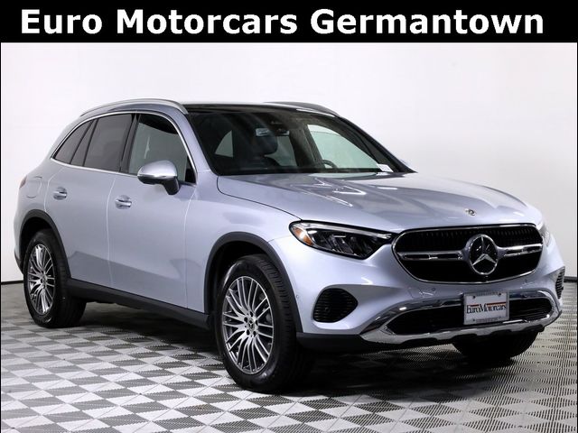 2024 Mercedes-Benz GLC 300