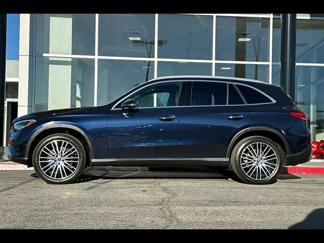 2024 Mercedes-Benz GLC 300