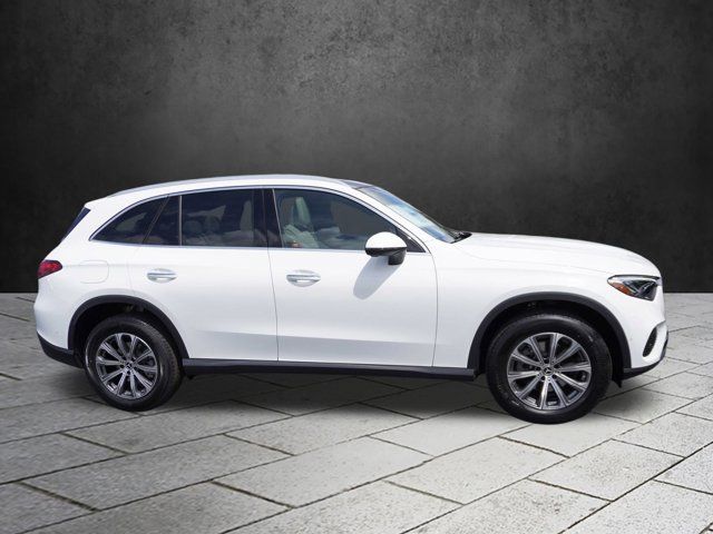 2024 Mercedes-Benz GLC 300