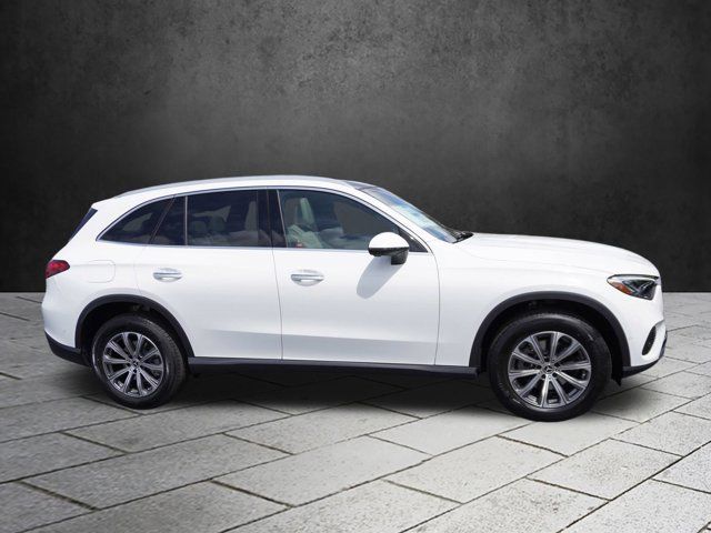 2024 Mercedes-Benz GLC 300