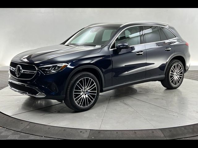 2024 Mercedes-Benz GLC 300