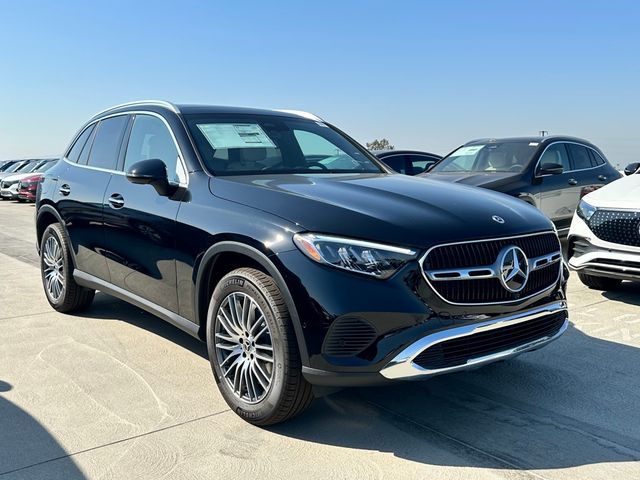 2024 Mercedes-Benz GLC 300