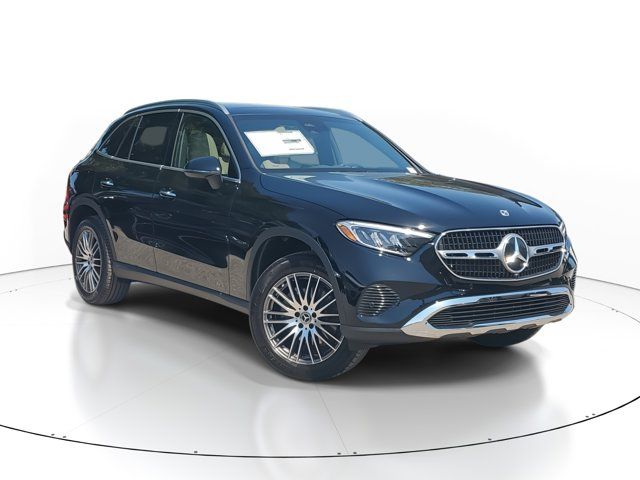 2024 Mercedes-Benz GLC 300