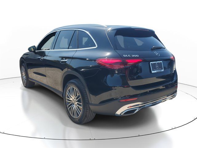 2024 Mercedes-Benz GLC 300