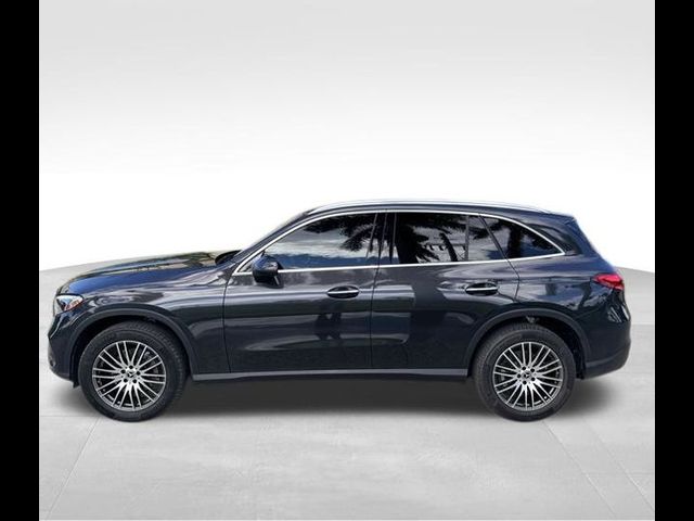 2024 Mercedes-Benz GLC 300