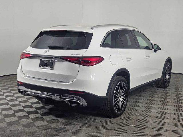 2024 Mercedes-Benz GLC 300