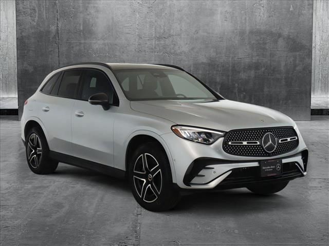 2024 Mercedes-Benz GLC 300