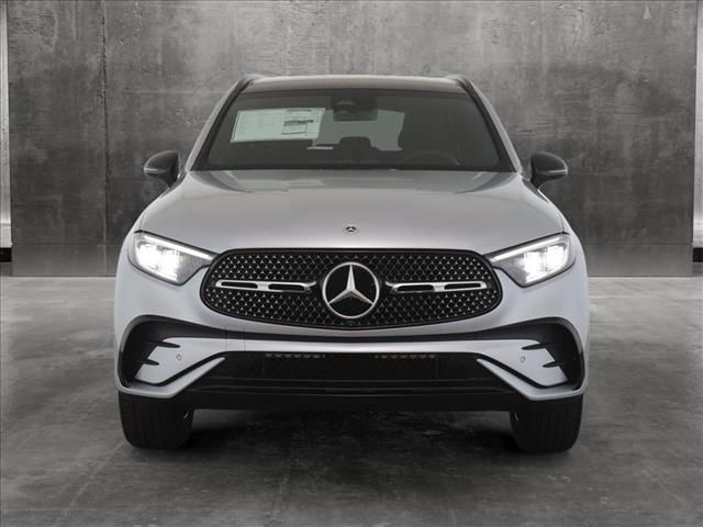 2024 Mercedes-Benz GLC 300