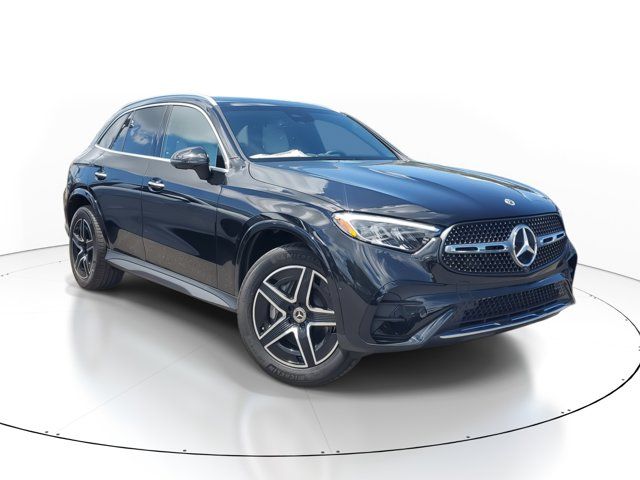 2024 Mercedes-Benz GLC 300