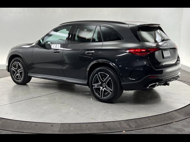 2024 Mercedes-Benz GLC 300