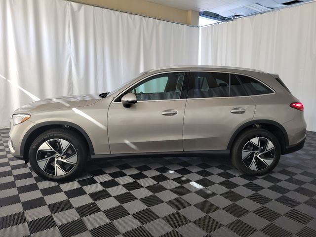 2024 Mercedes-Benz GLC 300