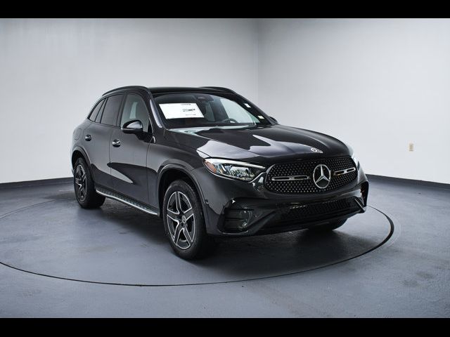 2024 Mercedes-Benz GLC 300