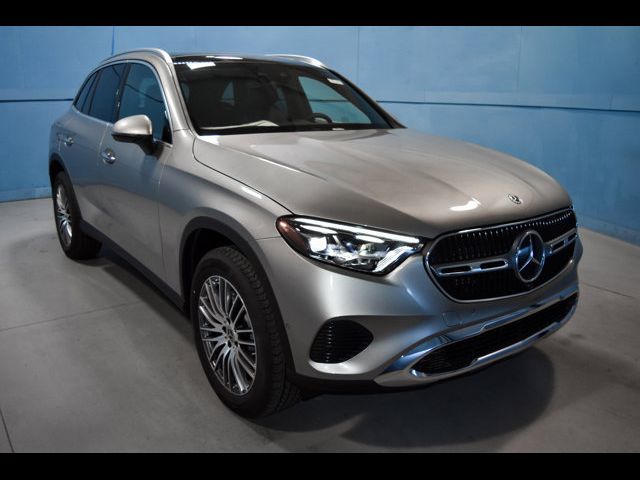 2024 Mercedes-Benz GLC 300