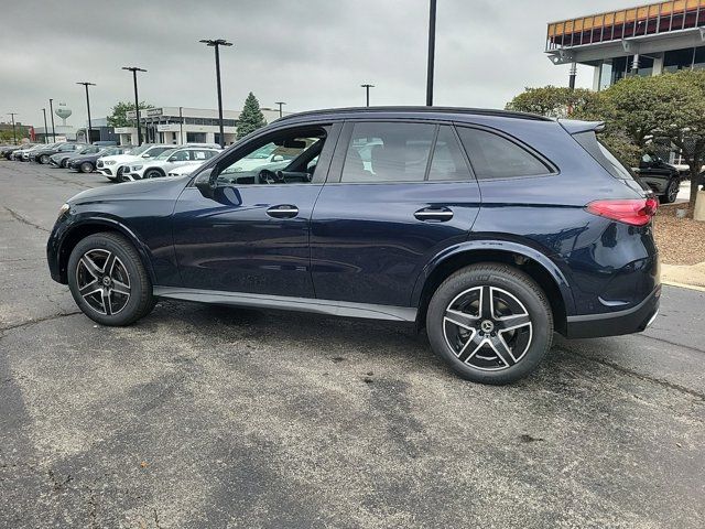 2024 Mercedes-Benz GLC 300