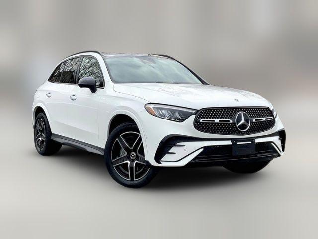 2024 Mercedes-Benz GLC 300