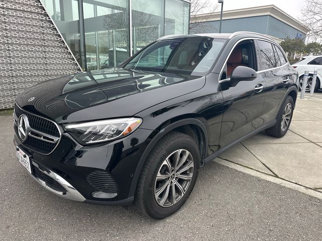 2024 Mercedes-Benz GLC 300