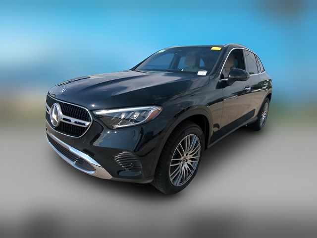 2024 Mercedes-Benz GLC 300