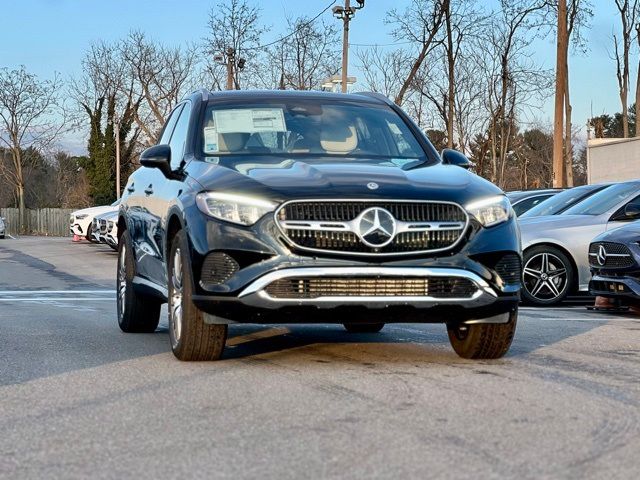 2024 Mercedes-Benz GLC 300