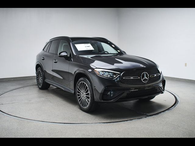 2024 Mercedes-Benz GLC 300