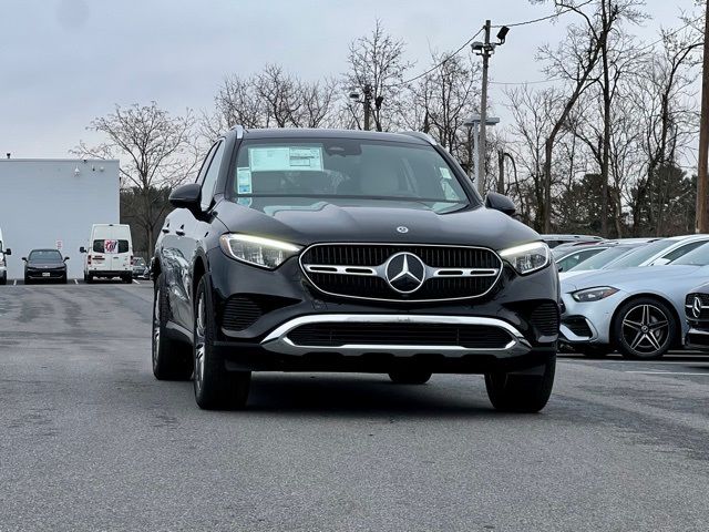 2024 Mercedes-Benz GLC 300