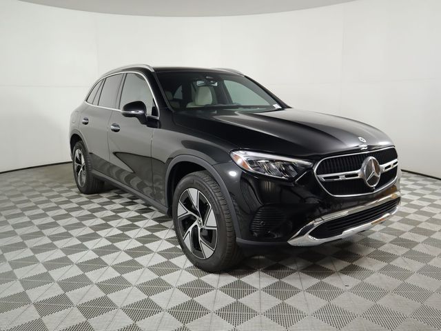 2024 Mercedes-Benz GLC 300