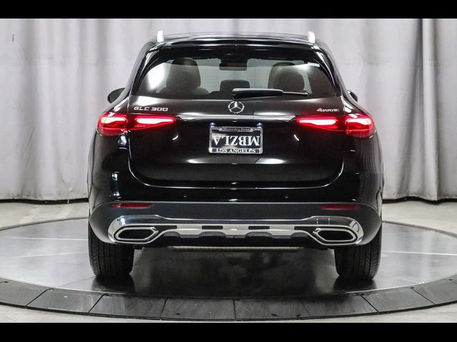 2024 Mercedes-Benz GLC 300