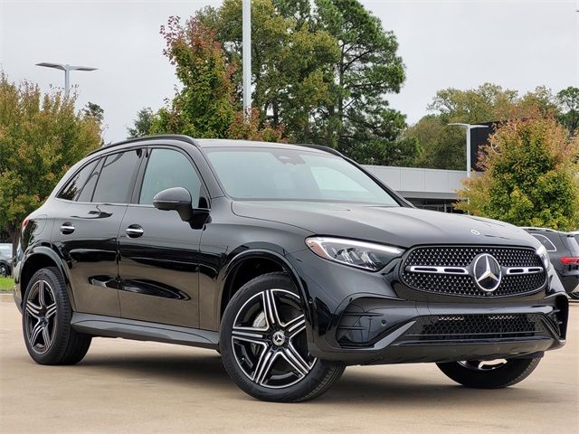 2024 Mercedes-Benz GLC 300