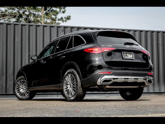 2024 Mercedes-Benz GLC 300