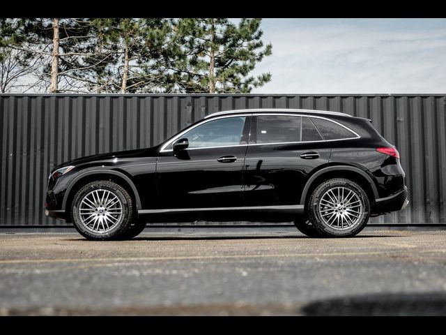 2024 Mercedes-Benz GLC 300