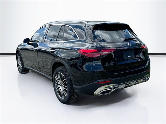 2024 Mercedes-Benz GLC 300