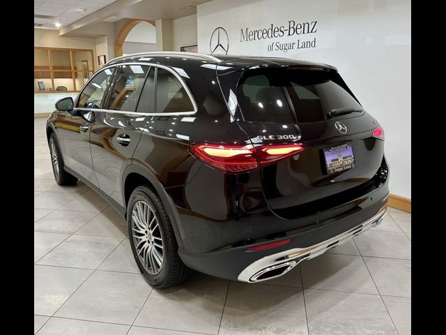 2024 Mercedes-Benz GLC 300