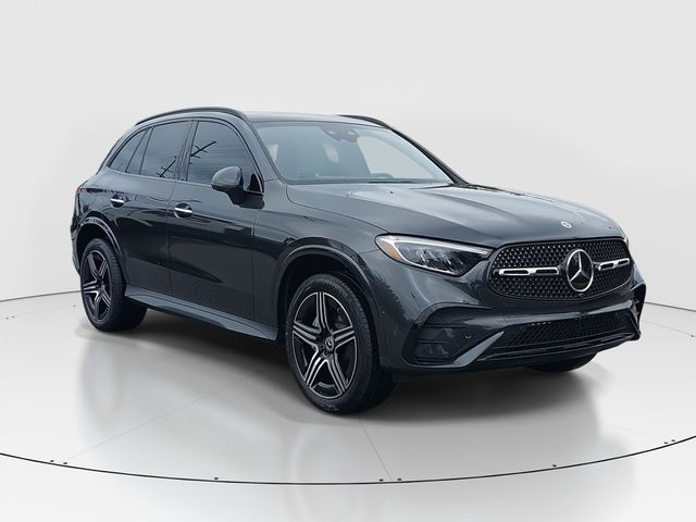 2024 Mercedes-Benz GLC 300