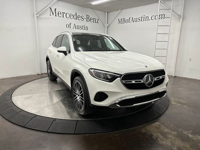 2024 Mercedes-Benz GLC 300