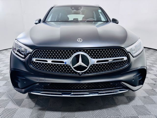 2024 Mercedes-Benz GLC 300