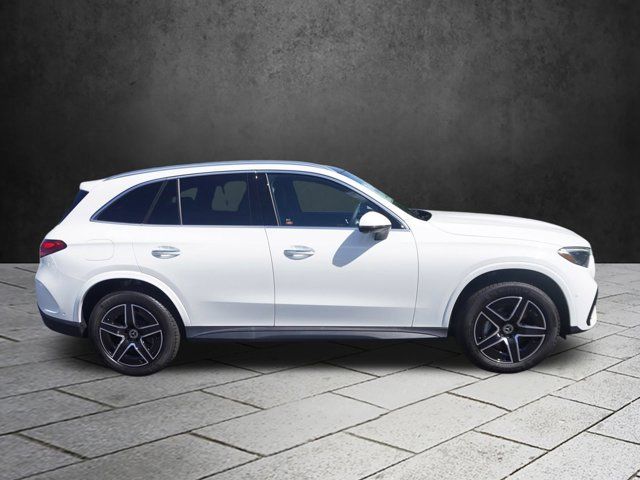 2024 Mercedes-Benz GLC 300