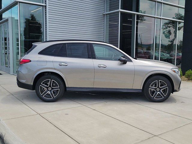 2024 Mercedes-Benz GLC 300