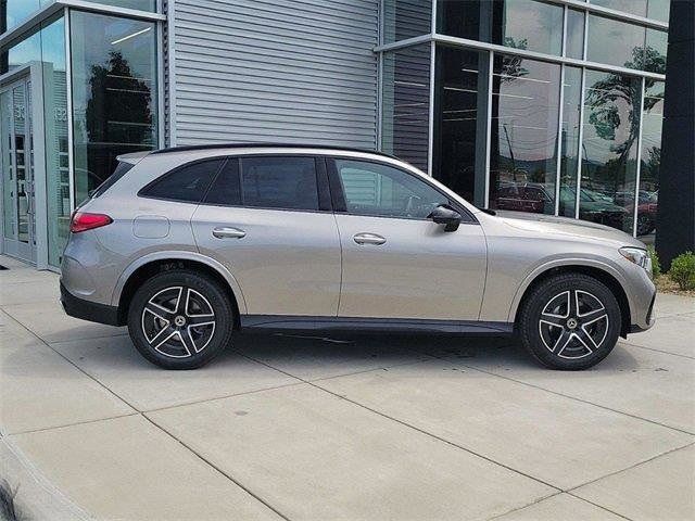 2024 Mercedes-Benz GLC 300