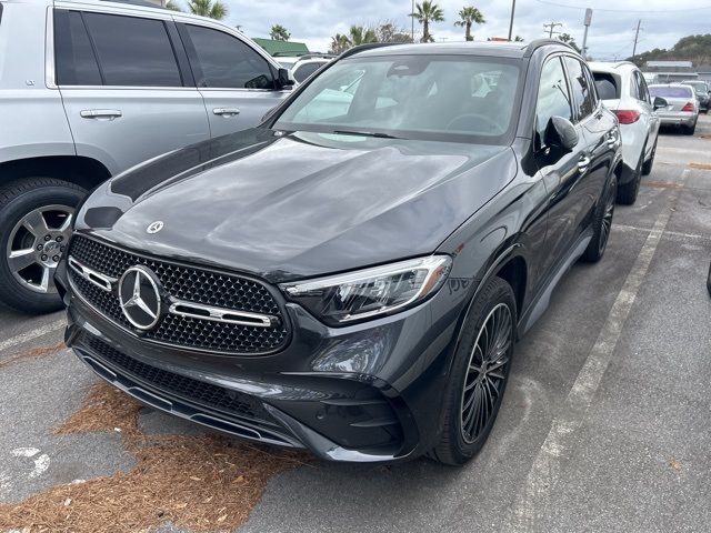 2024 Mercedes-Benz GLC 300