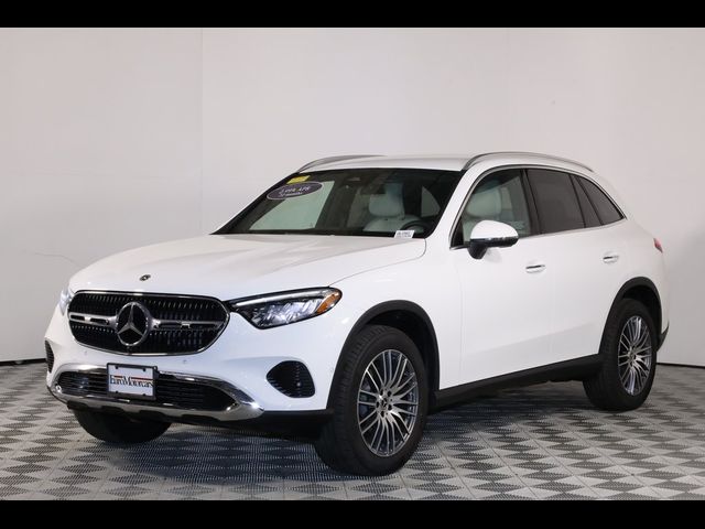 2024 Mercedes-Benz GLC 300