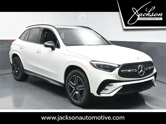 2024 Mercedes-Benz GLC 300