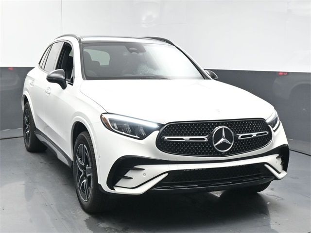 2024 Mercedes-Benz GLC 300