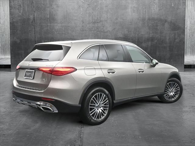 2024 Mercedes-Benz GLC 300